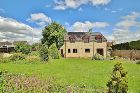 6 Beam Paddock, Bampton, OX18 2BN