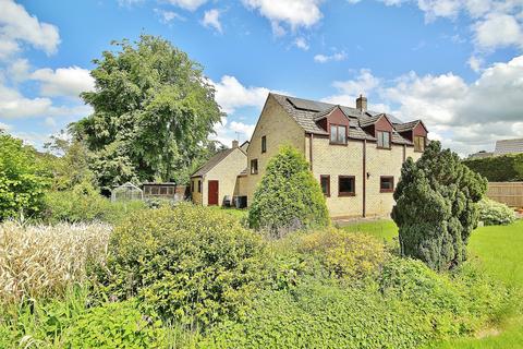 6 Beam Paddock, Bampton, OX18 2BN