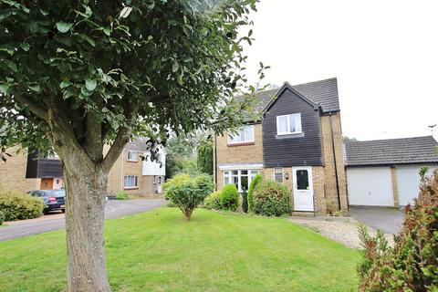 25 Burwell Meadow, Witney, OX28 5JG