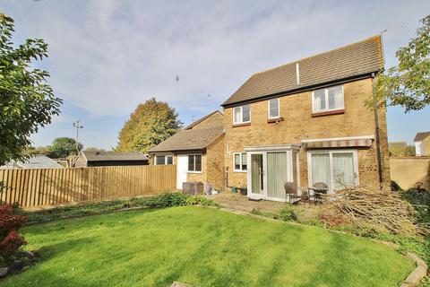 25 Burwell Meadow, Witney, OX28 5JG