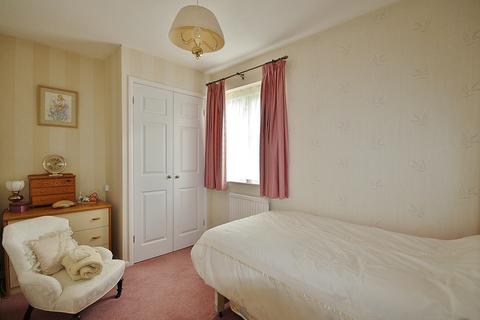 232 Manor Road, Witney, OX28 3ST