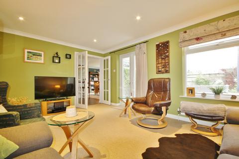13 Parklands, Freeland, Witney, OX29 8HX