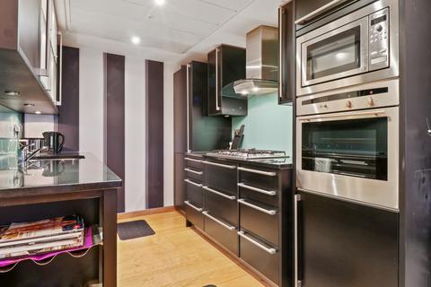 2 bedroom flat for sale, North Row, London