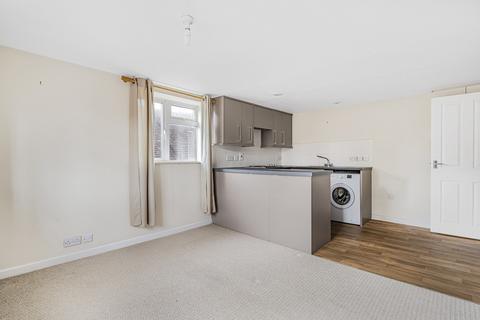 Flat 2, Bakery Court Faringdon Road, Kingston Bagpuize, Abingdon, OX13 5AQ