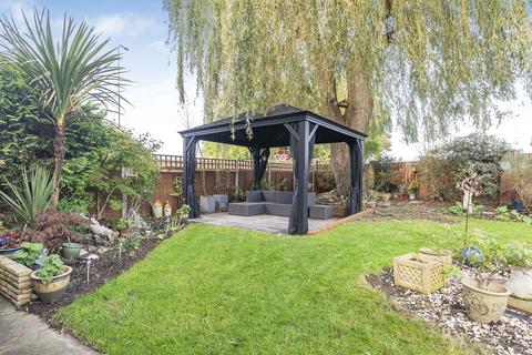 8 Caldecott Road, Abingdon, OX14 5HB