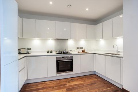 3 bedroom apartment to rent, Beaufort Court, West Hampstead, London NW6