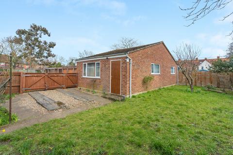 4 bedroom end of terrace house for sale, St. Johns Road, Abingdon, OX14