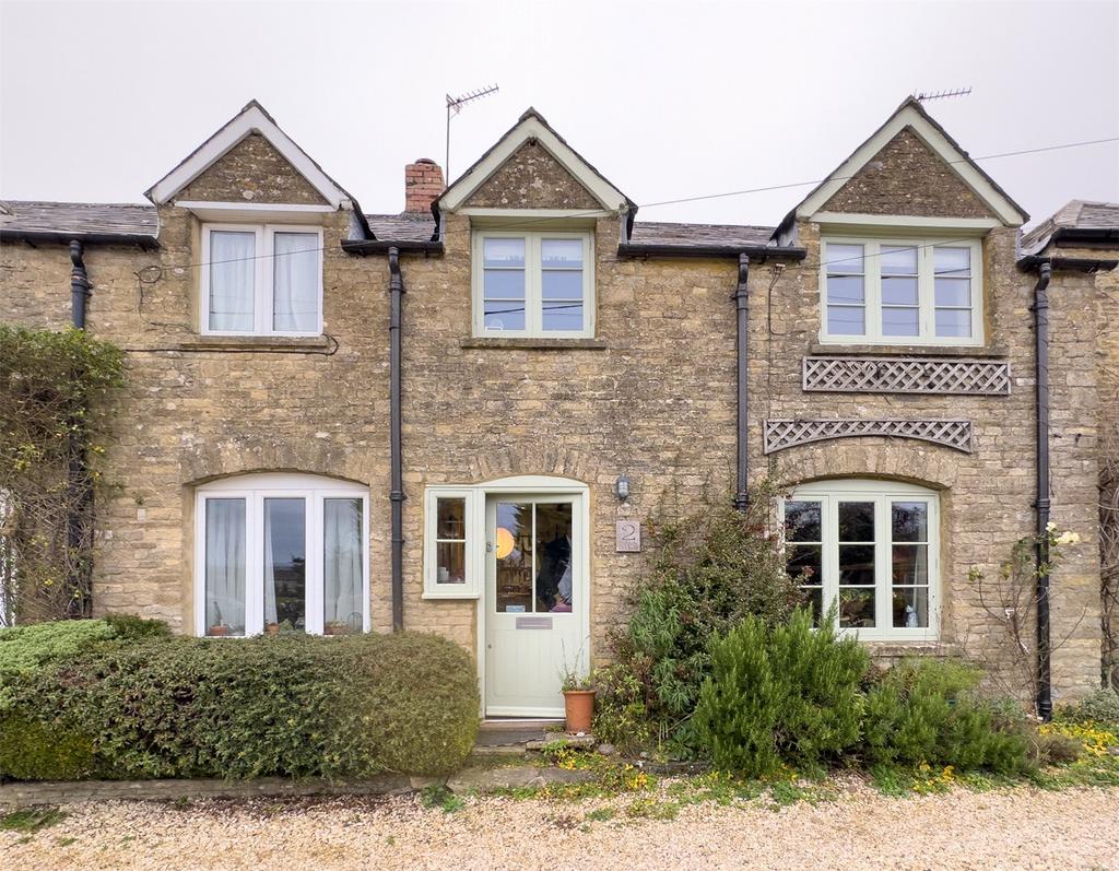 The Green, Leafield, Witney, Oxfordshire, OX29 2 bed terraced house for