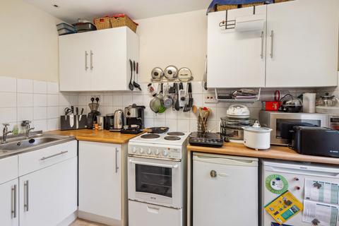 24 Clarendon Close, Abingdon, OX14 3XH