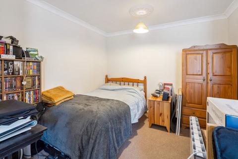 24 Clarendon Close, Abingdon, OX14 3XH
