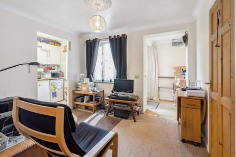 24 Clarendon Close, Abingdon, OX14 3XH