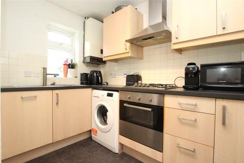 1 Camelot Close, London, SE28 0ES