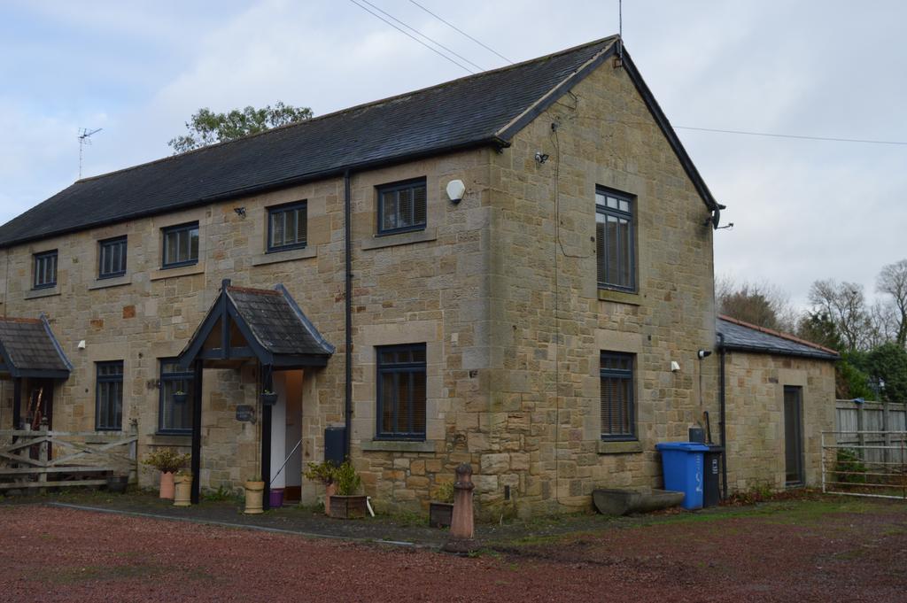 Morpeth NE61 3 bed character property to rent £1,150 pcm (£265 pw)