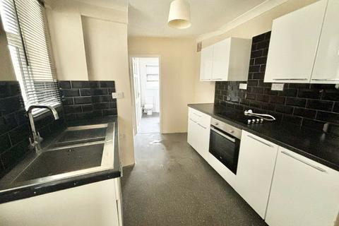 2 bedroom terraced house to rent - 39, Plough Road, Swansea, West Glamorgan, SA1 2QA
