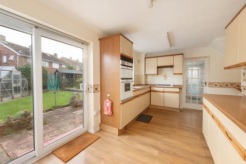 21 Meadow Walk, Whitstable, CT5 4PW