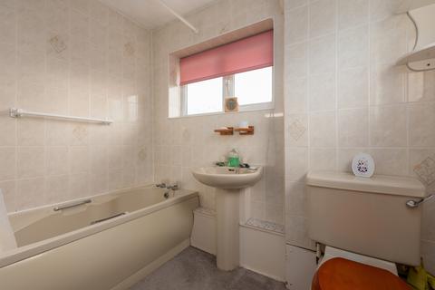 21 Meadow Walk, Whitstable, CT5 4PW