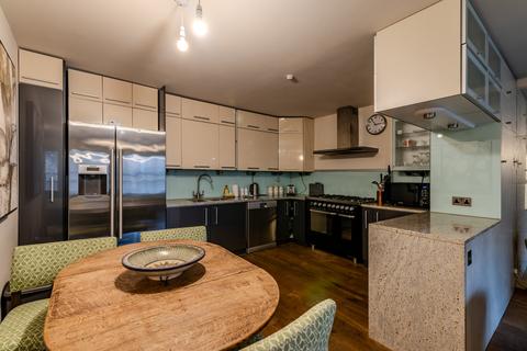 undefined, Dunworth Mews, England, United Kingdom, London W11