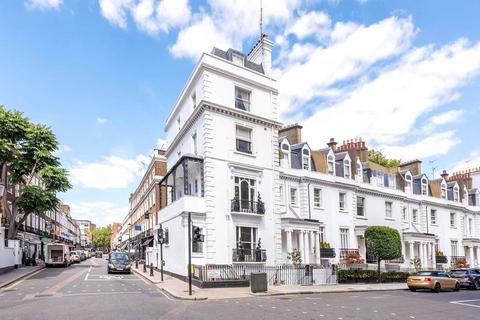 3 bedroom apartment to rent, Walton Street, London, SW3