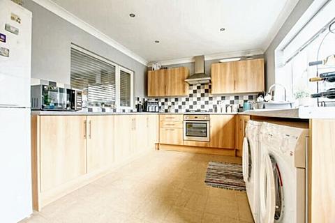 56 Coniston Road, Gunthorpe, Peterborough, PE4 7UL