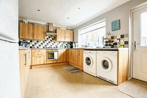 56 Coniston Road, Gunthorpe, Peterborough, PE4 7UL