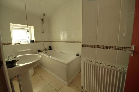 Flat 1, 296 Holton Road, Barry, CF63 4HW