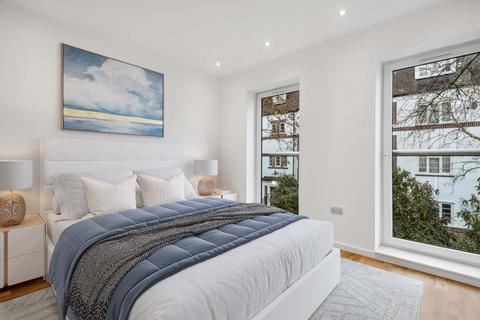 4 bedroom detached house for sale, Barrow Road, London, SW16