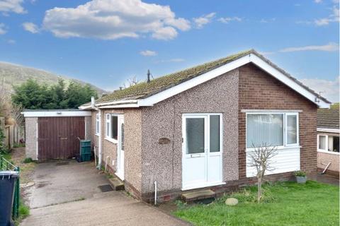 2 bedroom detached bungalow for sale - Gorwel, Llanfairfechan LL33