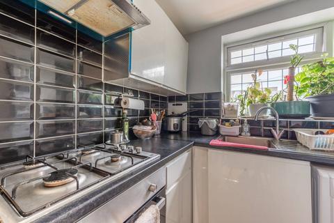 30a Tenby Gardens, Northolt, UB5 4DH