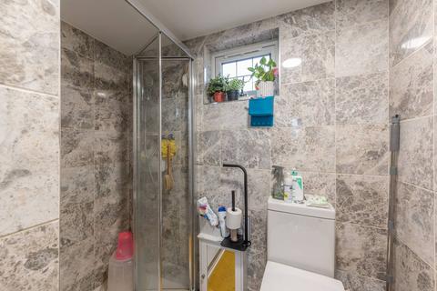 30a Tenby Gardens, Northolt, UB5 4DH