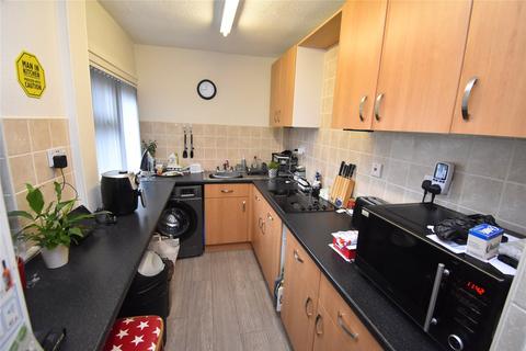 36a Camp Drive, Houghton Regis, Dunstable, LU5 5HE