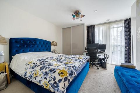 2 bedroom flat for sale, Thatchers Court,  Montmorency Gardens,  London,  N11,  N11
