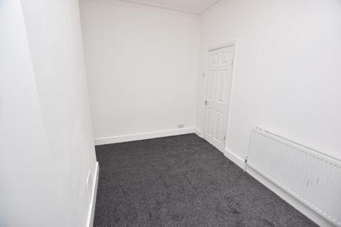 2 bedroom terraced house to rent - Weston Road, Smethwick