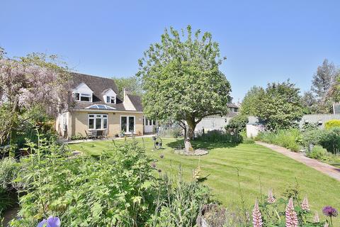 107 Abingdon Road, Standlake, Witney, OX29 7QN