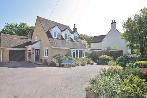 107 Abingdon Road, Standlake, Witney, OX29 7QN