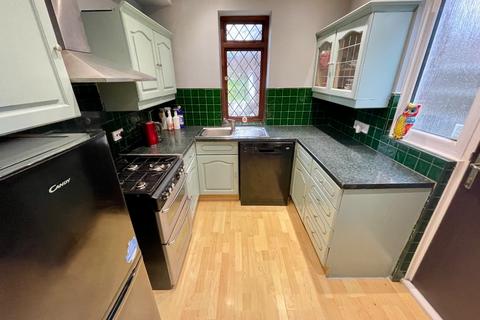 90 Walcot Avenue, Luton, LU2 0PR