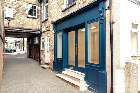 Shop to rent - West Street, Oundle, Northamptonshire, PE8