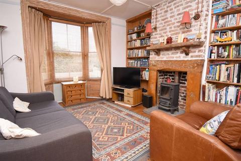 2 bedroom semi-detached house for sale - Fountain Street, Whitstable