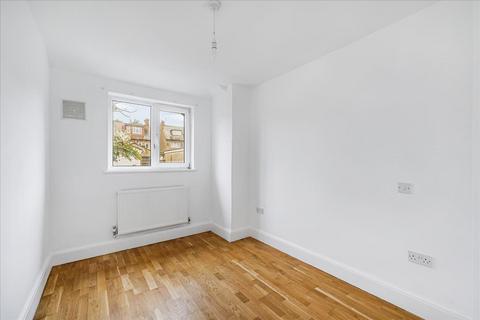 4 bedroom house for sale, Park Drive, Acton, W3