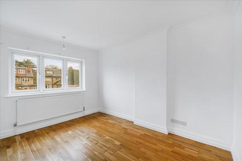 44 Park Drive, London, W3 8NA
