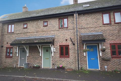 2 bedroom terraced house to rent, Holders Close, Billingshurst