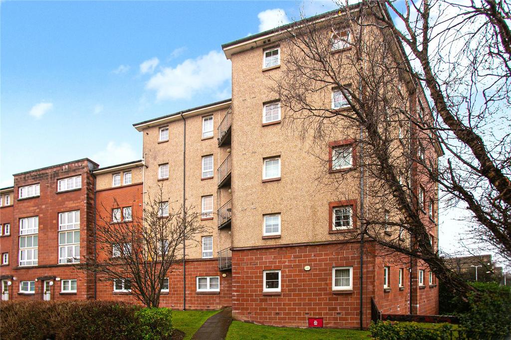 2/1, 8 Dinmont Road, Shawlands... 2 bed flat £180,000