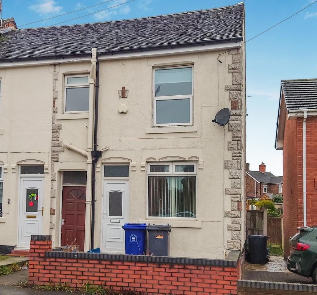 Congleton Road, Talke, StokeonTrent 3 bed end of terrace house for