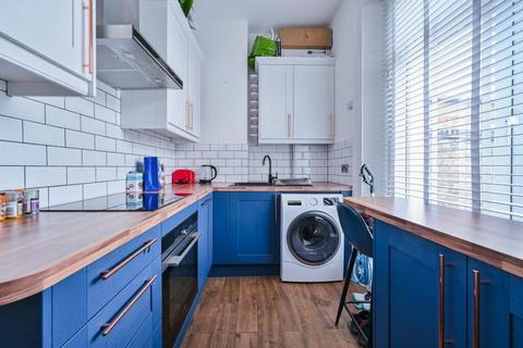 1 bedroom flat to rent, Caledonian Road, Islington, London