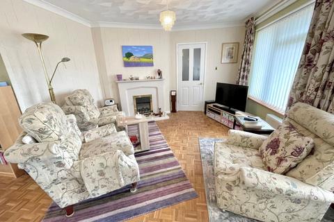 27 Andrew Close, Rustington, Littlehampton, BN16 3QE