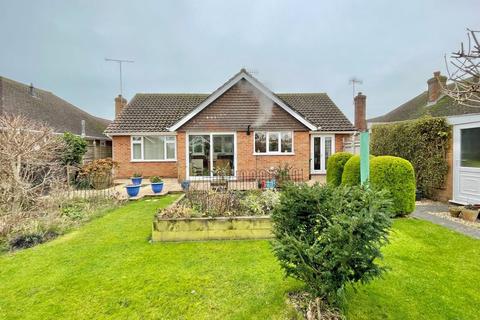 27 Andrew Close, Rustington, Littlehampton, BN16 3QE