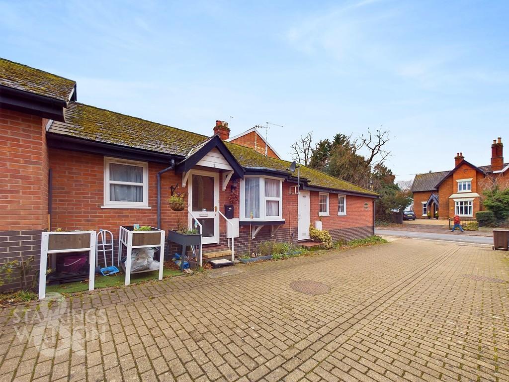 Holly Court, Harleston 2 bed terraced bungalow for sale £130,000