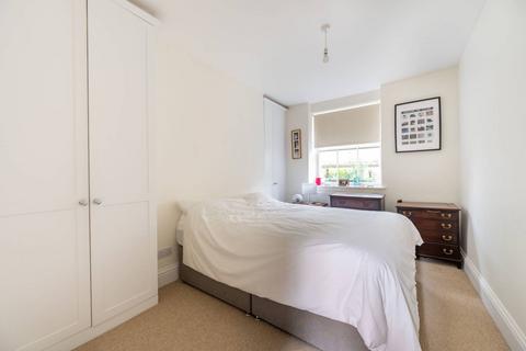 2 bedroom flat for sale, Elgin Crescent, Notting Hill, London, W11