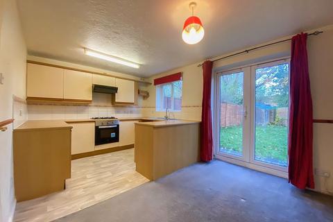 8 Camellia Gardens, Pendeford, Wolverhampton, WV9 5SH