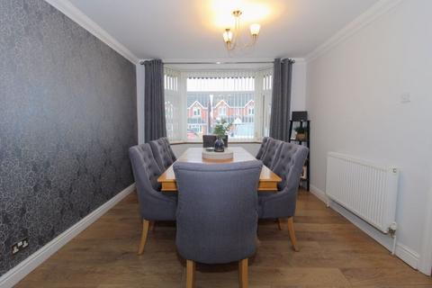 3 bedroom semi-detached house for sale, Wood Lane, Pelsall, WS3 5DY