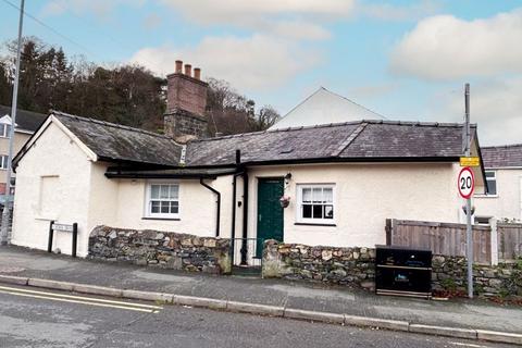 2 bedroom detached house for sale - Morfa Drive, Conwy